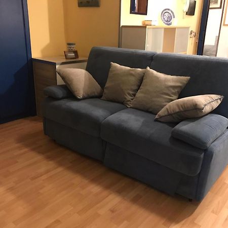 Guide Tour Apartments Неаполь Экстерьер фото