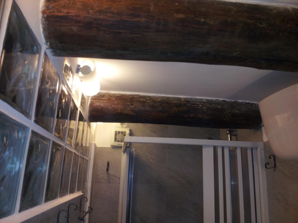Guide Tour Apartments Неаполь Экстерьер фото